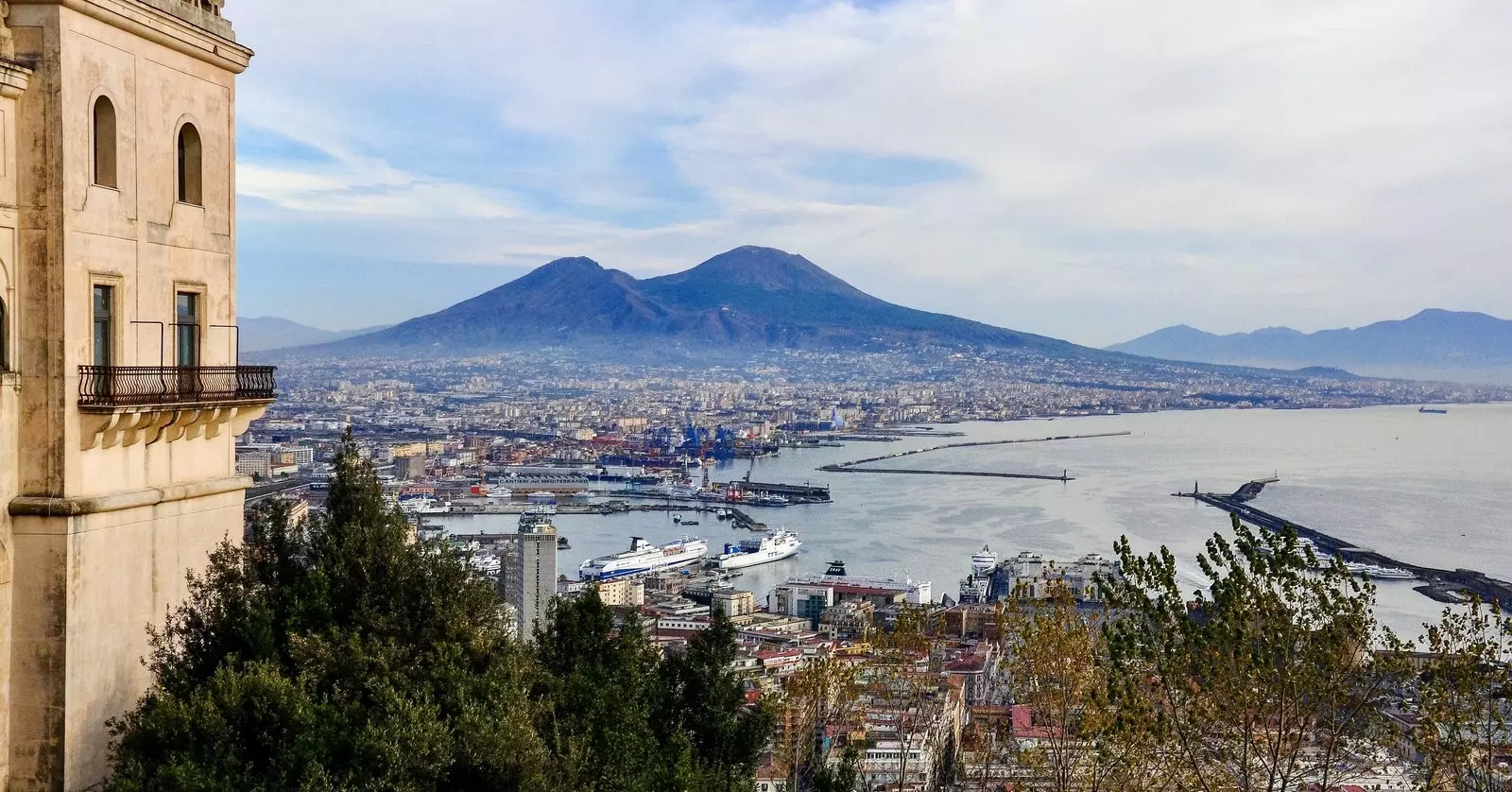 Panormica de Npoles.