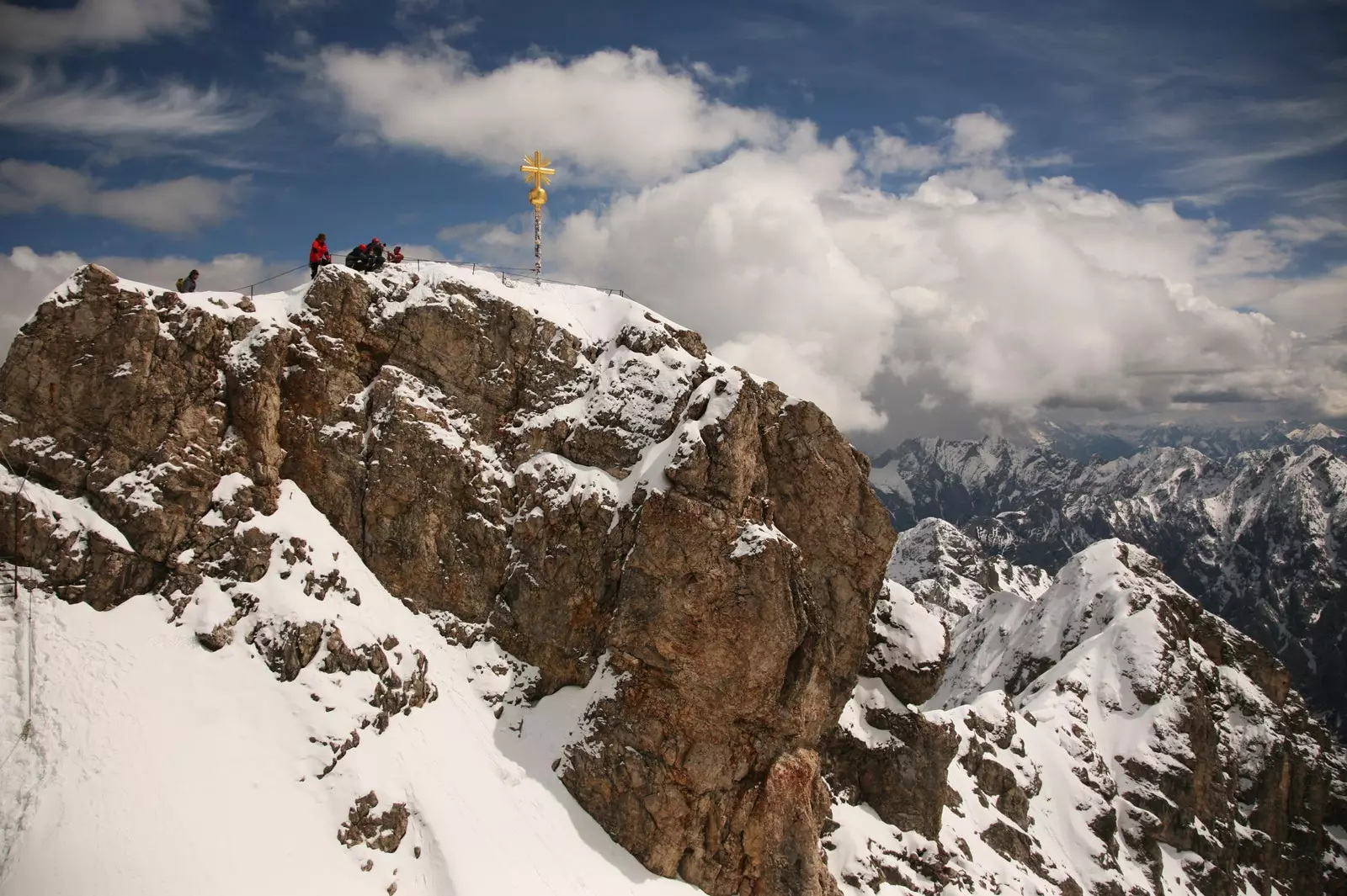 Snježno kraljevstvo Zugspitze najviši vrh u Njemačkoj sa 3.000m