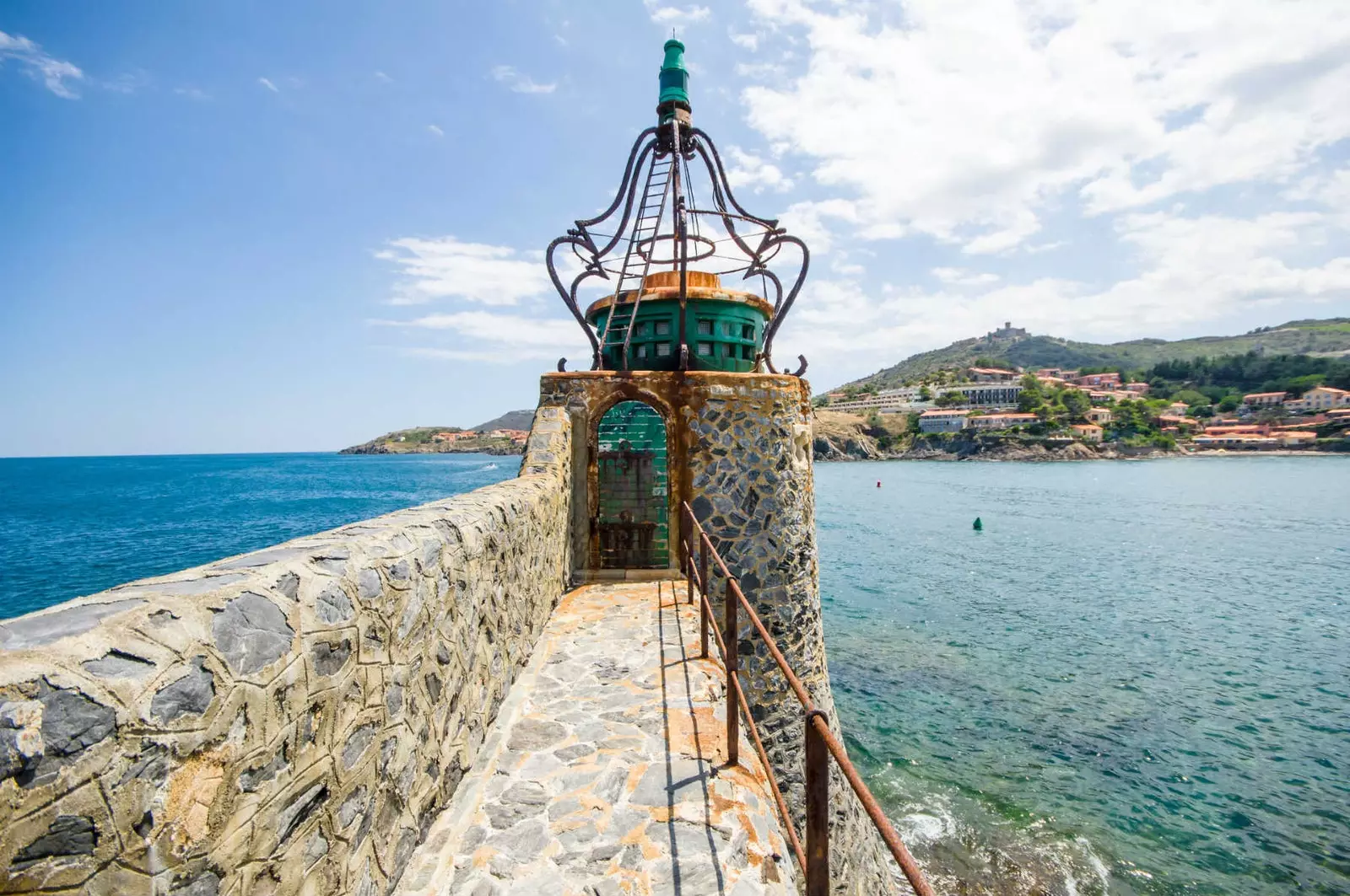 48 Stonnen tëscht Perpign a Collioure