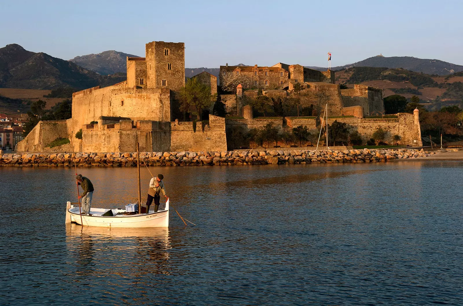 48 Stonnen tëscht Perpign a Collioure