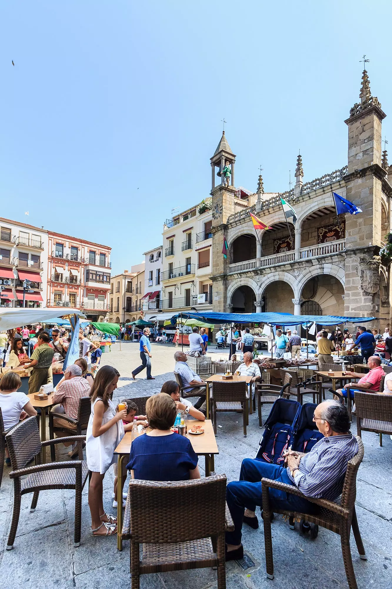 Sân thượng của Plaza Mayor ở Plasencia