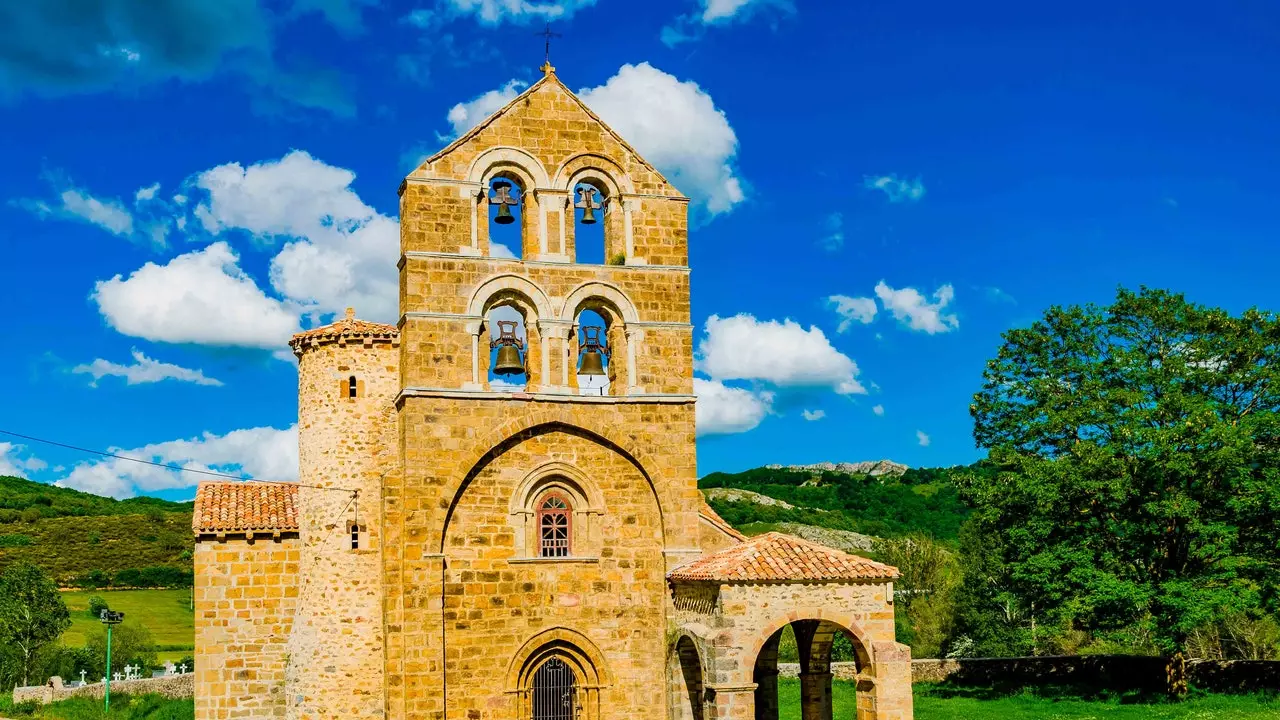 Năm món trang sức kiểu Romanesque và một món đồ La Mã mà bạn phải ghé thăm ở Palencia