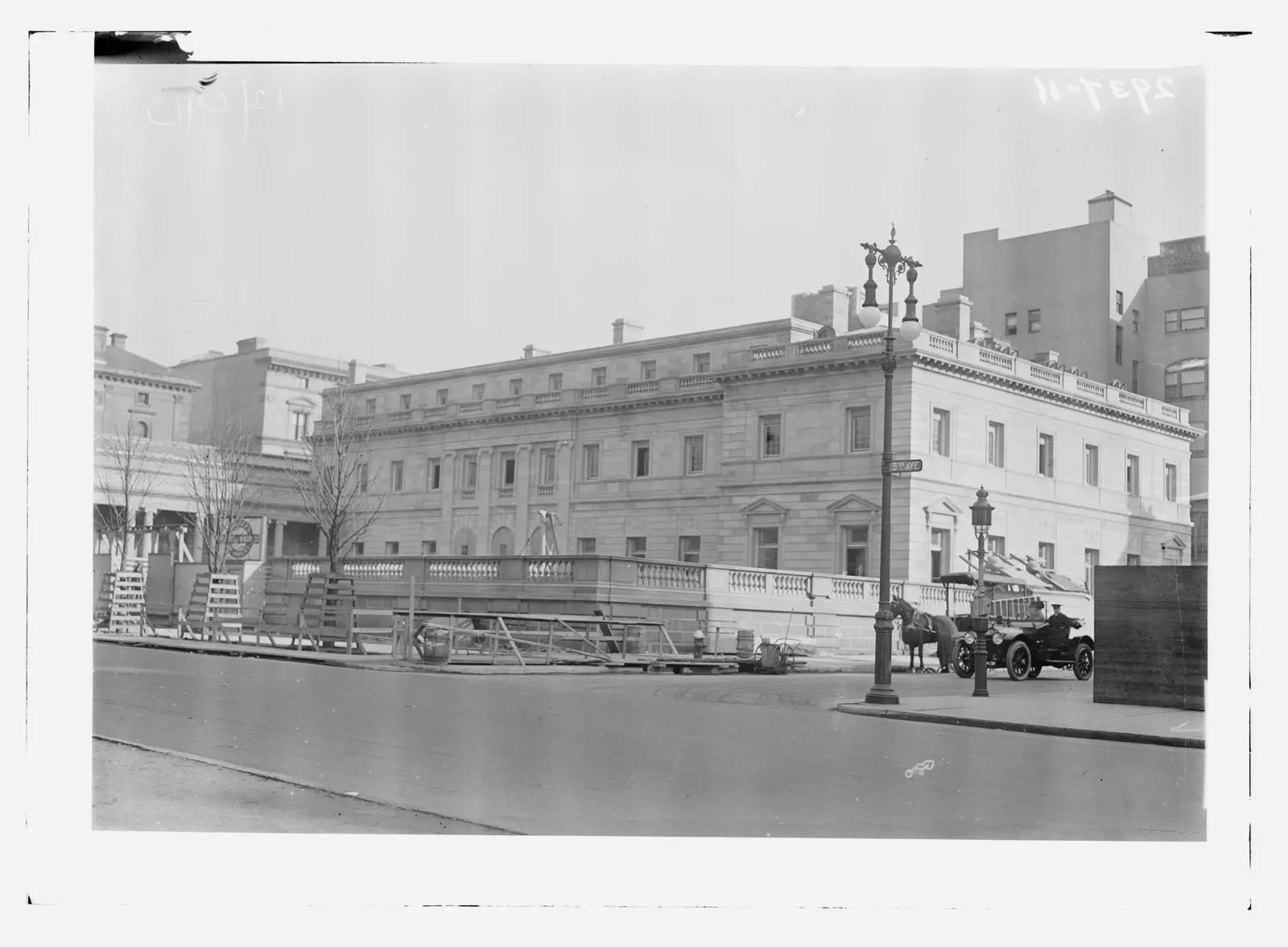 Henry Clay Frick House 1913 နယူးယောက်။