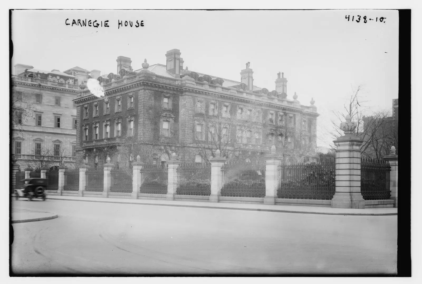 Andrew Carnegie House 1920 New York.