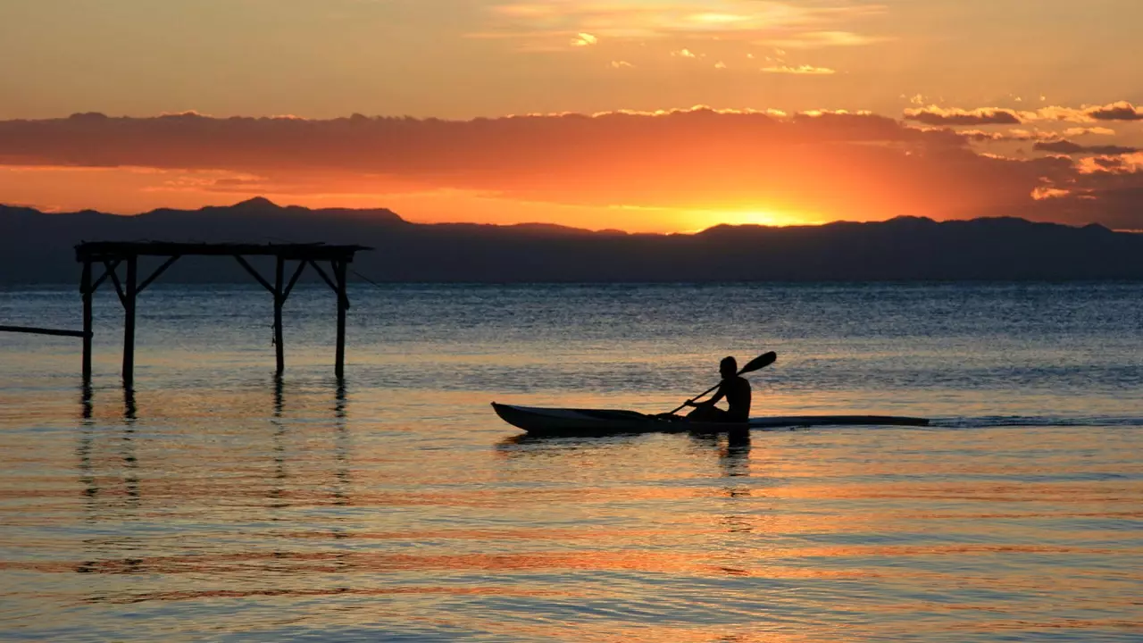 Lacul Malawi: lacul stelelor