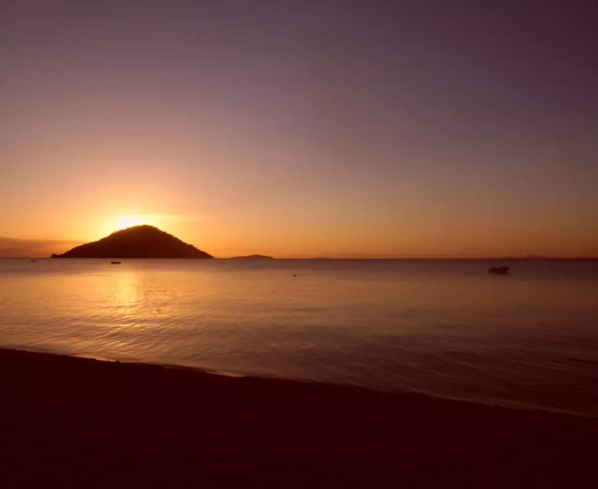 Coucher de soleil sur le lac Malawi