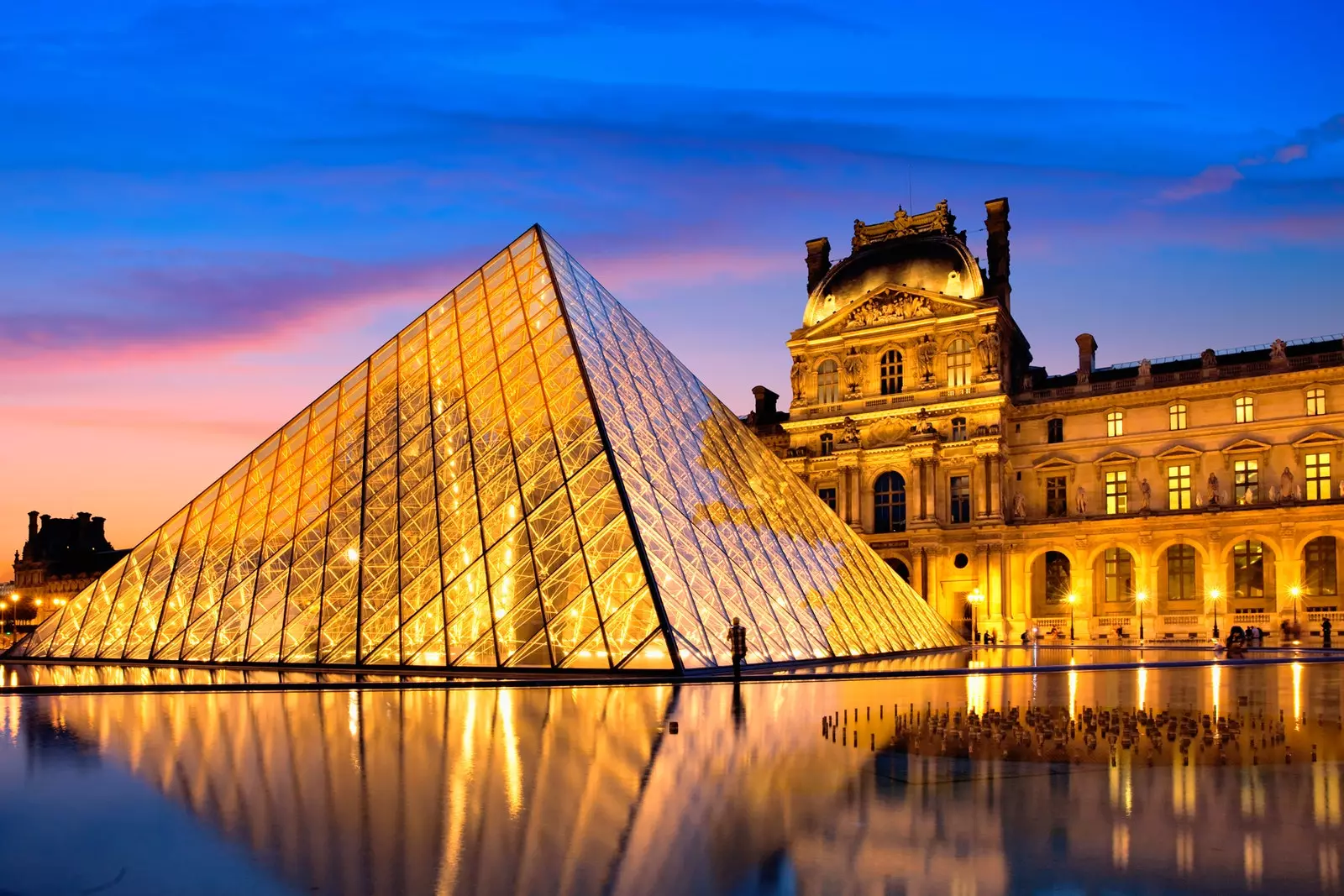 Louvre Museum