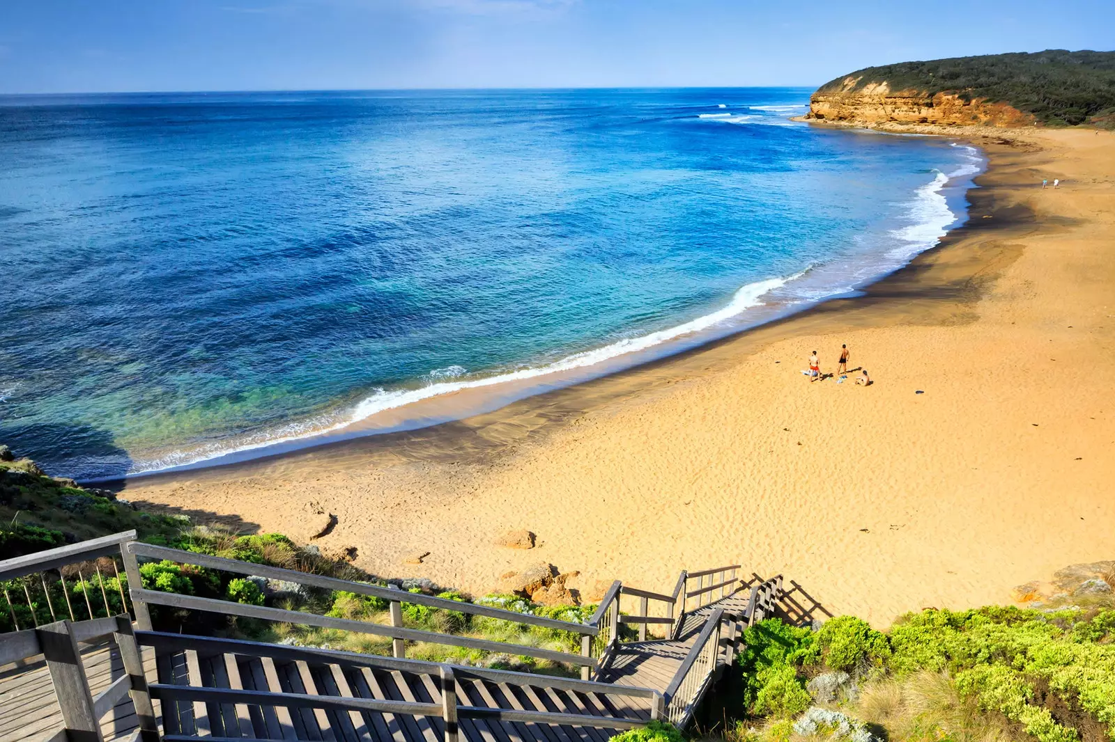 Bells Beach l'une des meilleures plages pour l'art de surfer sur les vagues