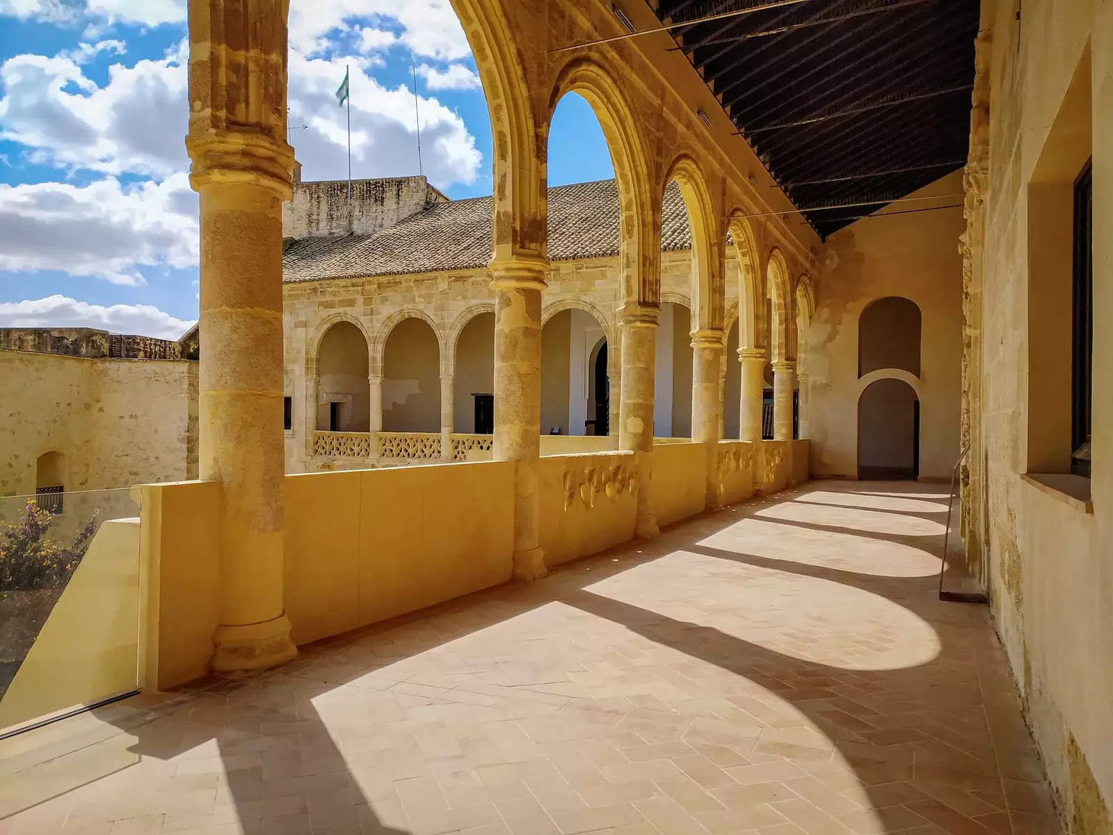 Palast des Enríquez de Ribera Bornos.