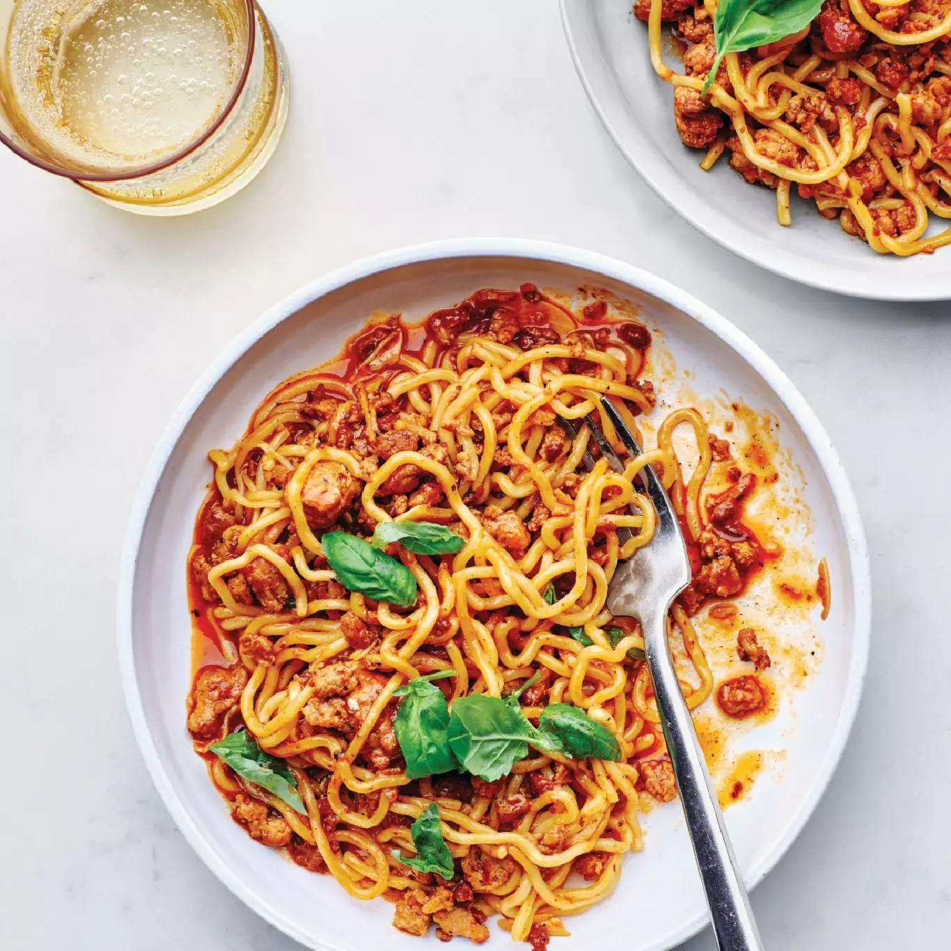 Jei jų rasite, naudokite šviežius ramen makaronus.