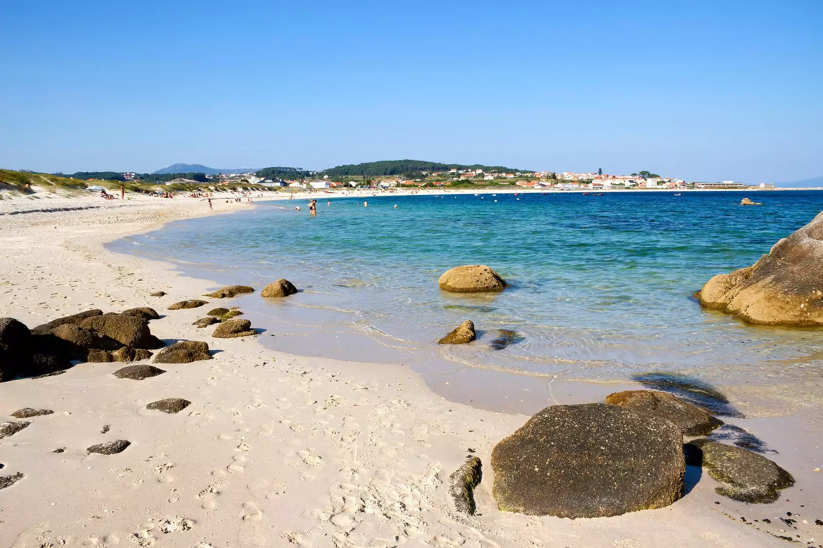 Plage d'O Castro à Aguiño