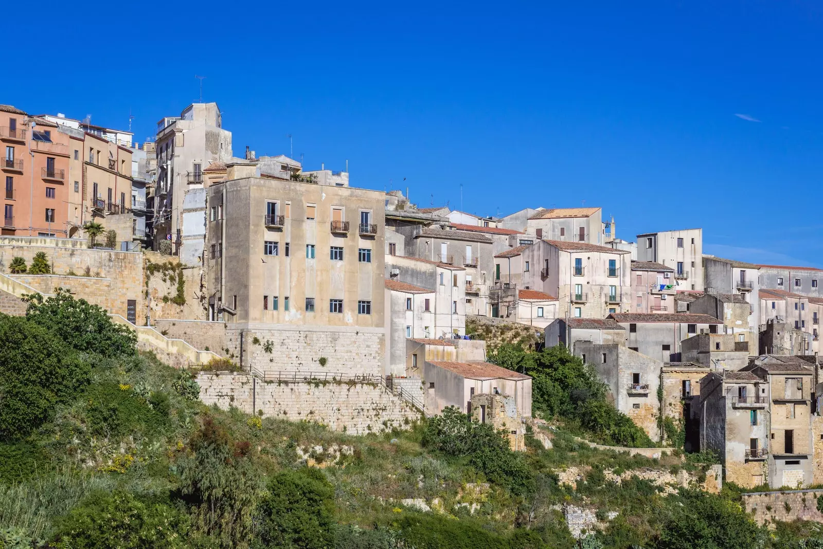 Salemi je sicilijanski srednjovjekovni grad.