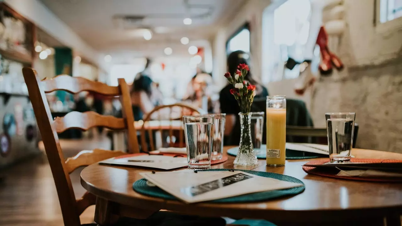 Restaurantes contra a fome: solidariedade no prato