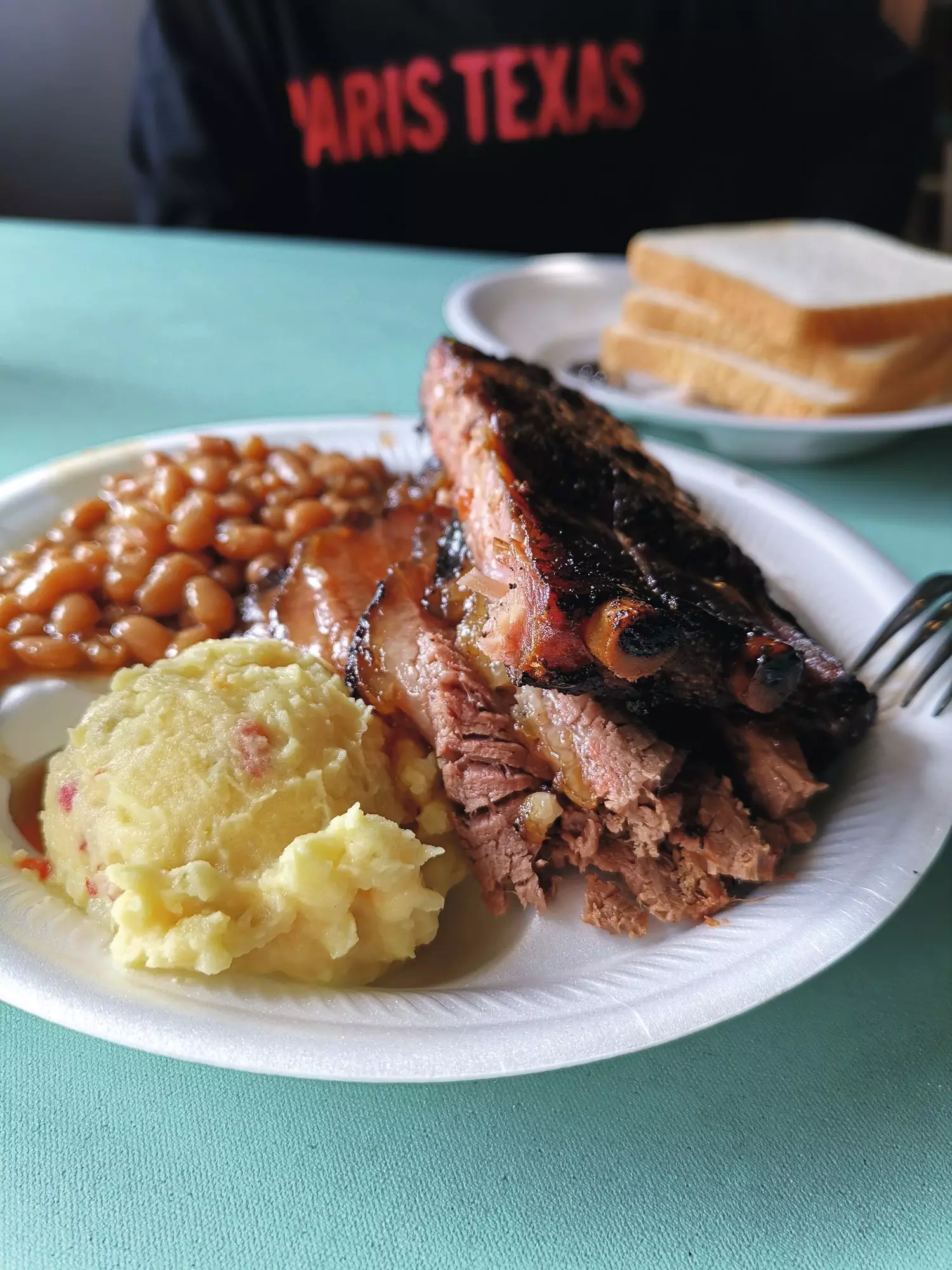 Sams BBQ il più umile e ricco di barbecue di Austin.