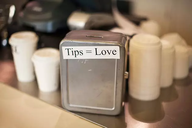 tip = love