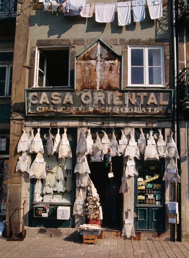 Fachada de uma loja de Lisboa