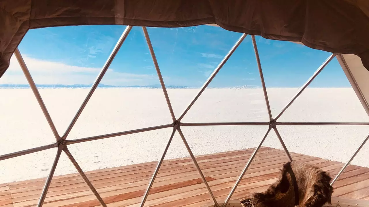 Kachi Lodge: Yakuniy glamping tajribasi Boliviyaning tuzli joylarida