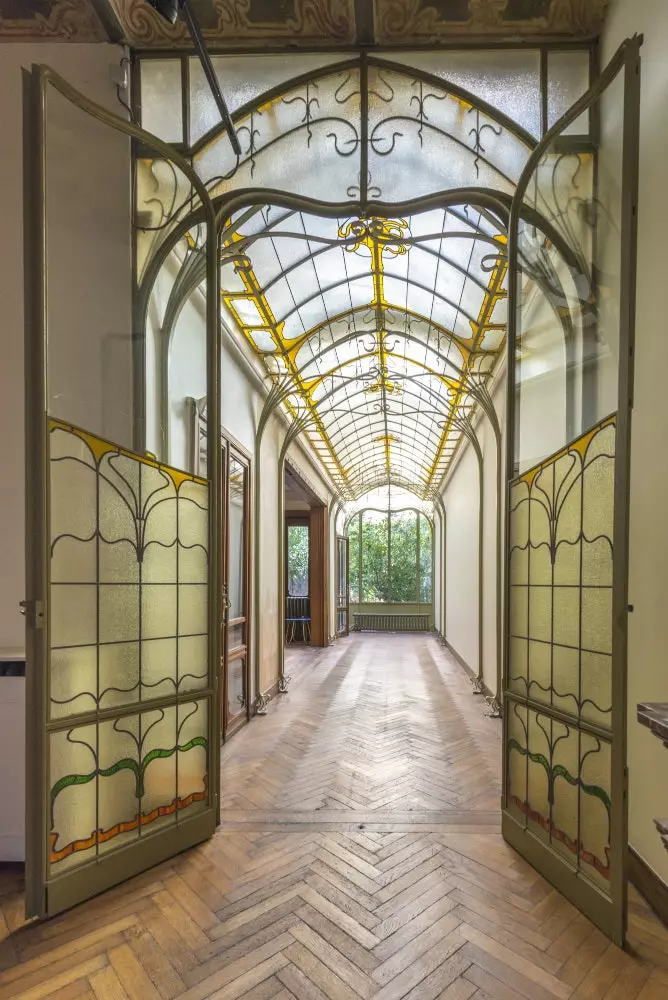 Detail of the stained glass windows of the Hotel Frison by Victor Horta.