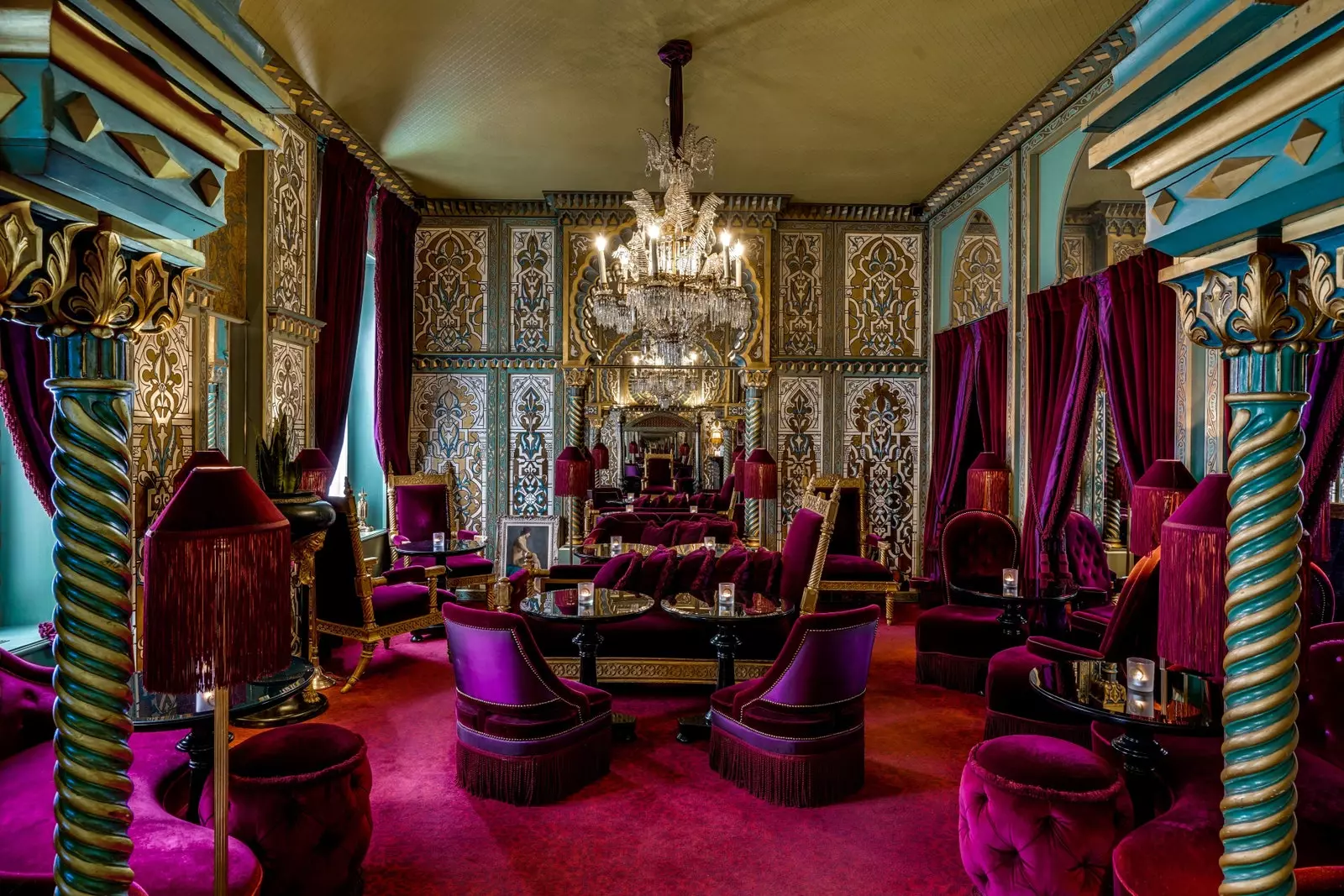 One Thousand and One Nights Lounge på Maison Souquet Paris-hotellet.