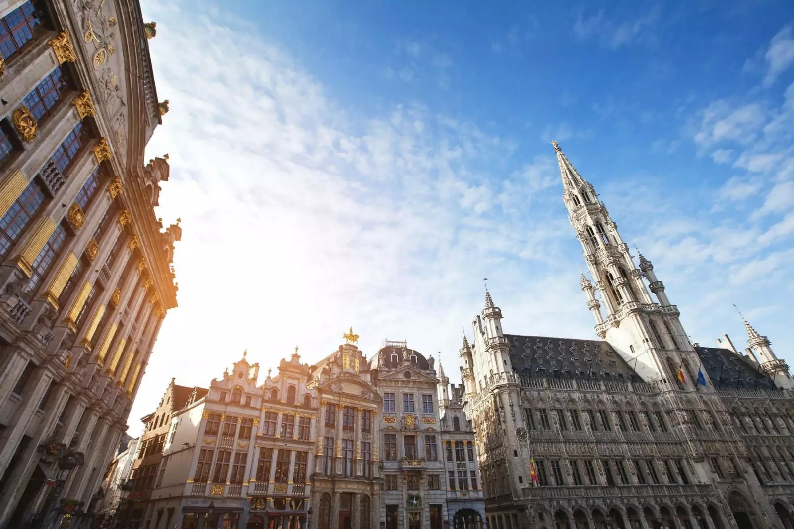 Vols guanyar un viatge a Brussel·les Només has de passejar per Madrid avui per aconseguir-ho