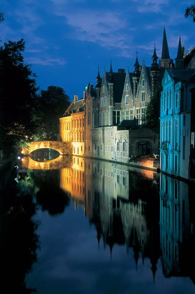 Arte di Bruges sui canali