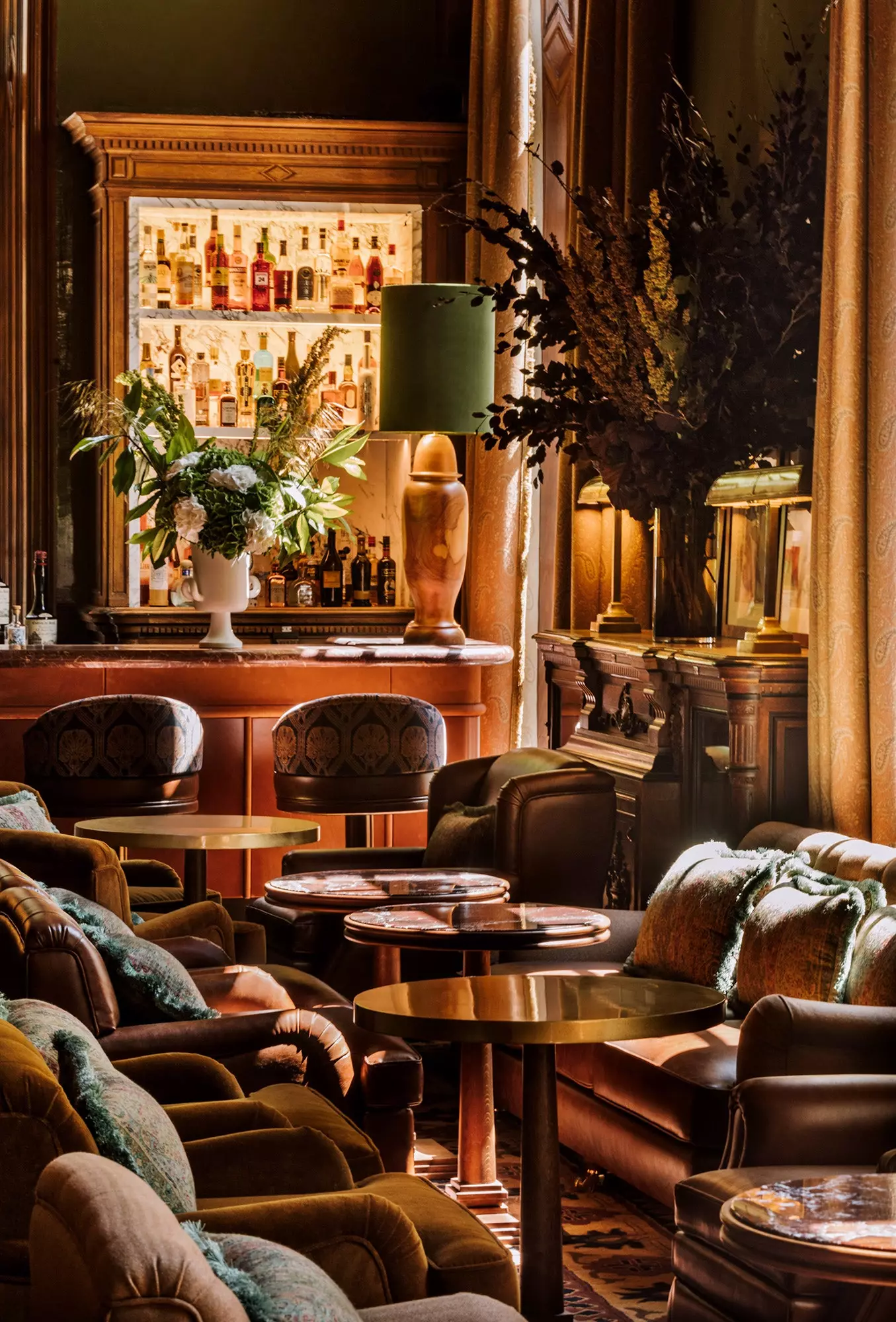 Bar Library hotel Saint James Paris