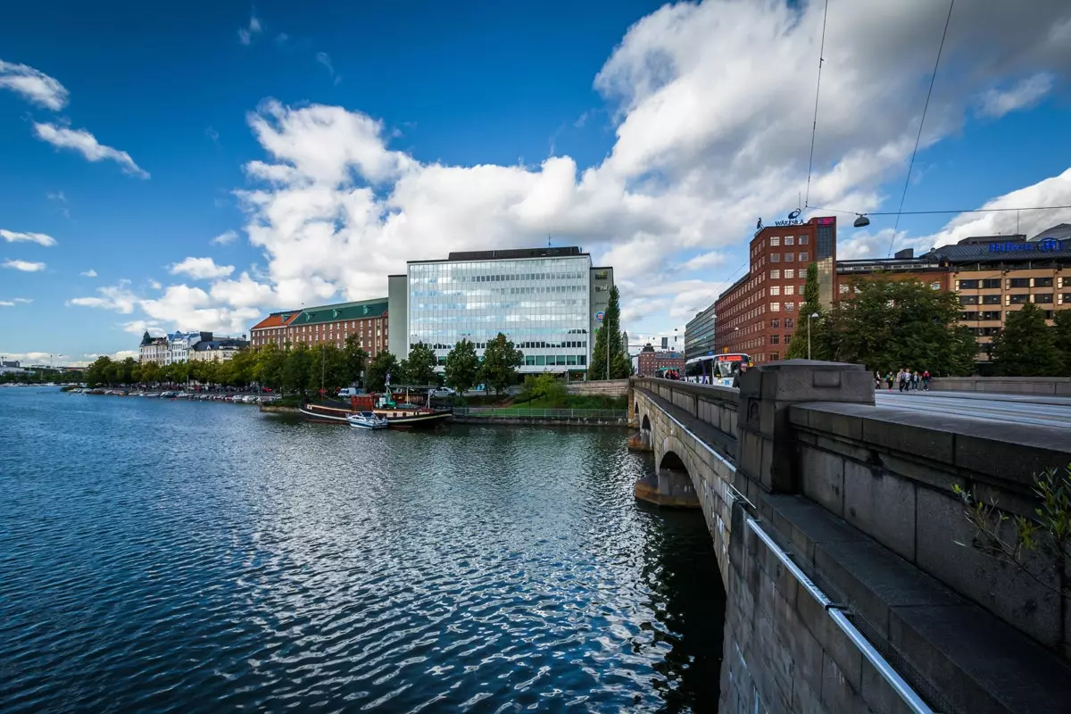 Pitkäsilta el “Pont llarg”