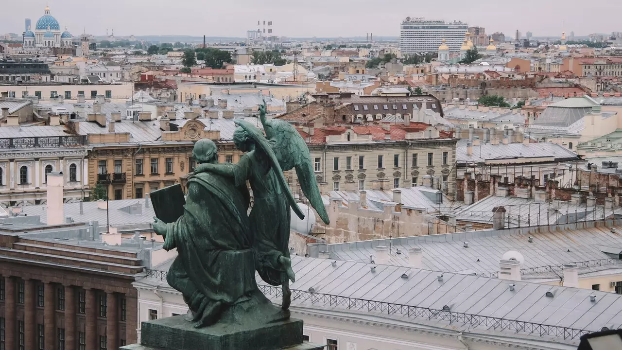 Les teulades (clandestines) de Sant Petersburg