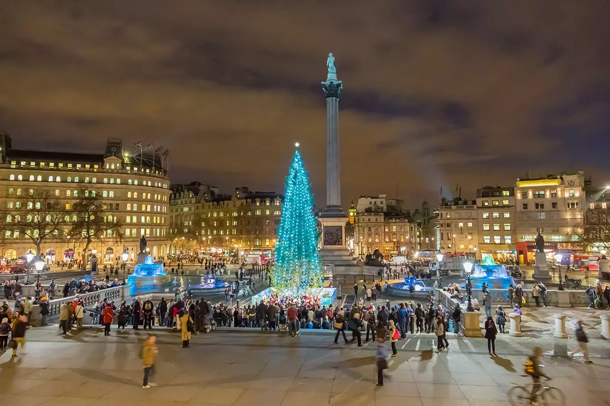 Bewonneren de Bam op Trafalgar Square