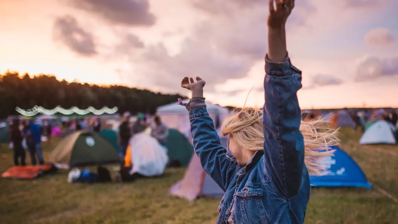 Festivali ellujäämine: paneme teie seljakotile kirja