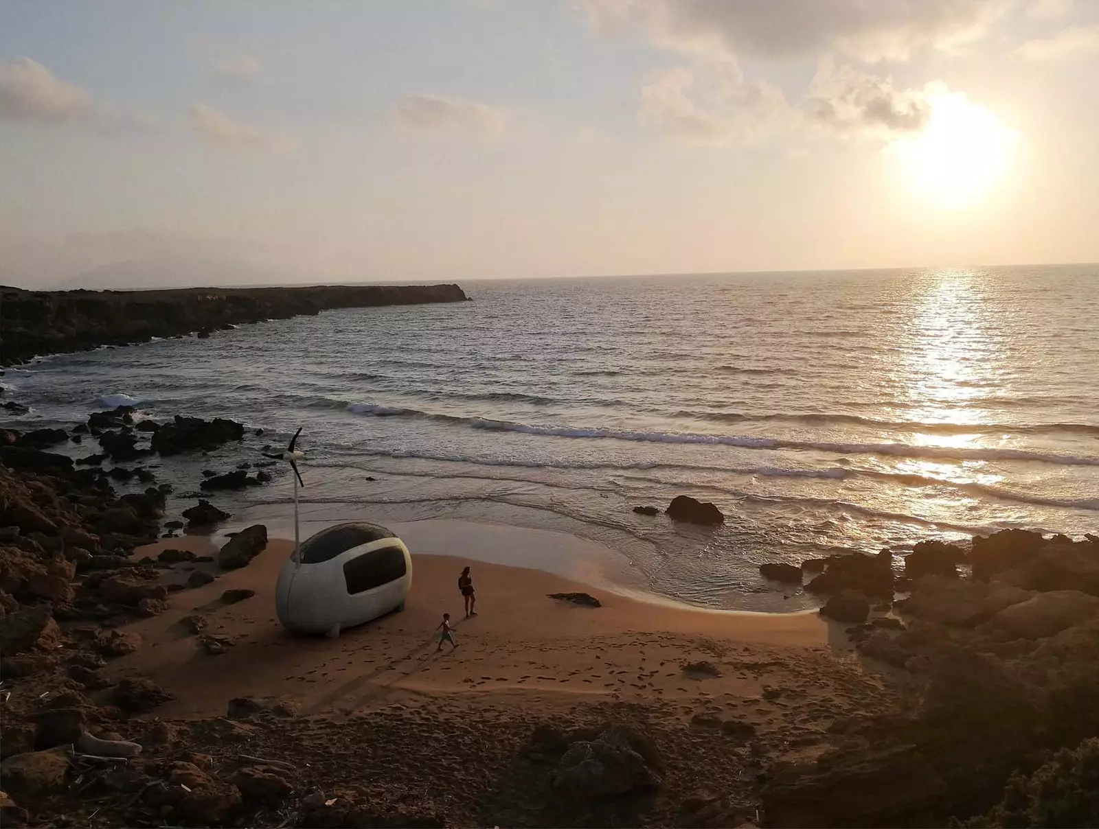 écocapsule sur la plage