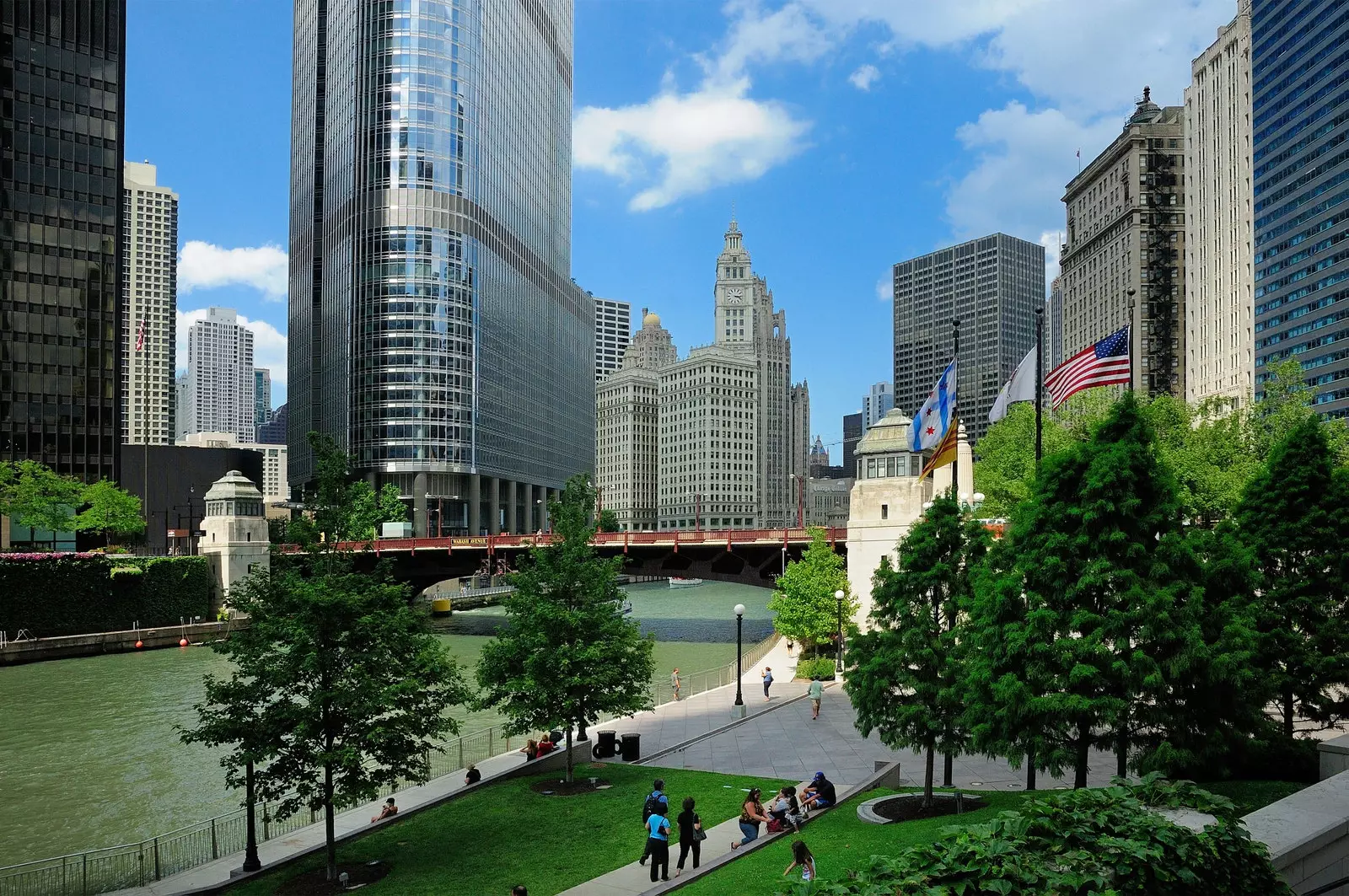 Chicago River Walk