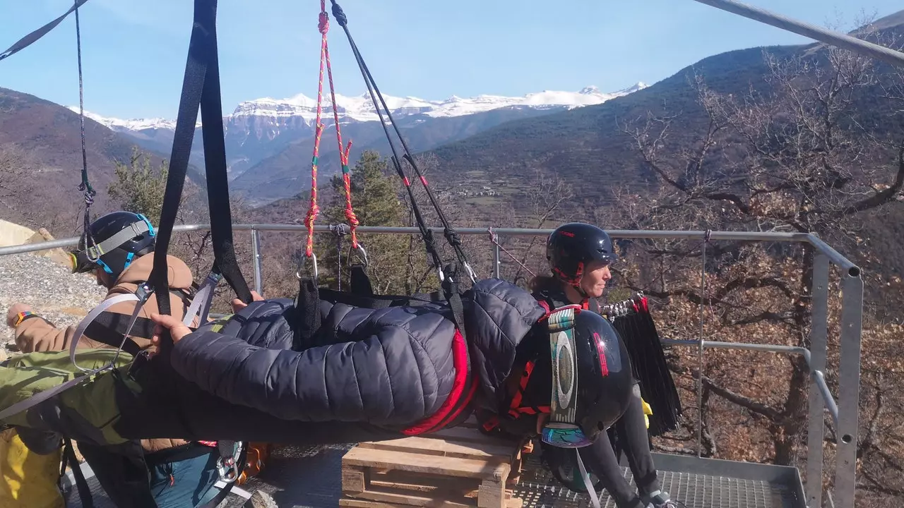 Pyrenees of Huesca memulai debutnya dengan garis zip (dan mencapai antara 130 dan 160 km/jam)