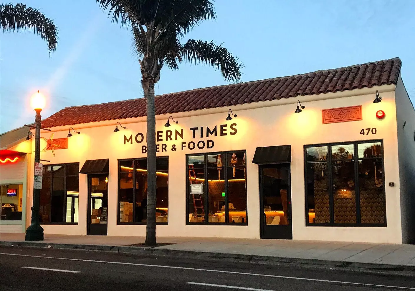 Modern Times Brewery em Encinitas