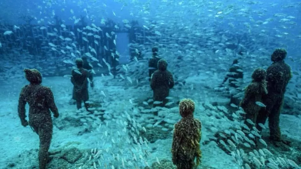 Meresmikan museum bawah laut yang bergerak di Lanzarote