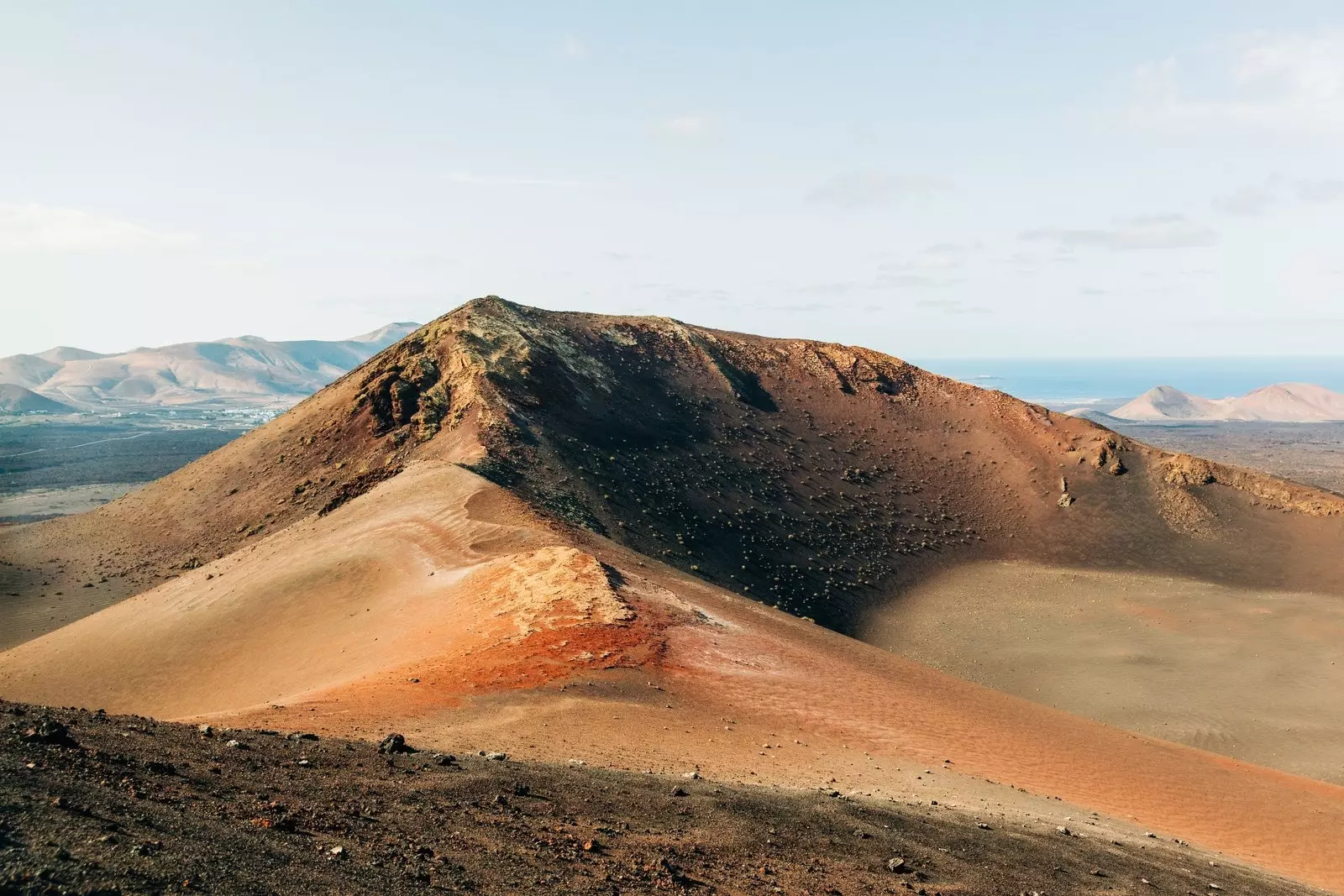 Gunung berapi Raven Lanzarote.