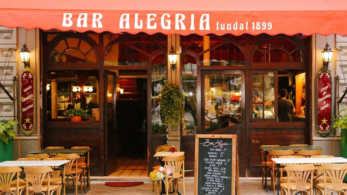 Bar Alegría: hefðbundið krá (í Barcelona) sem öðlast nýtt líf