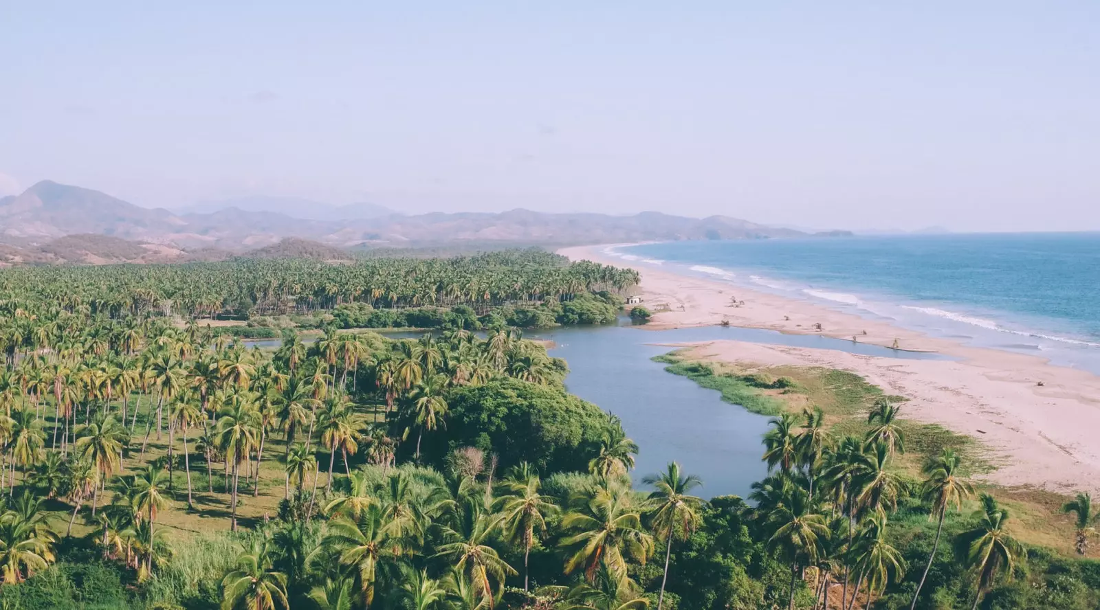 Bãi biển sống Zihuatanejo