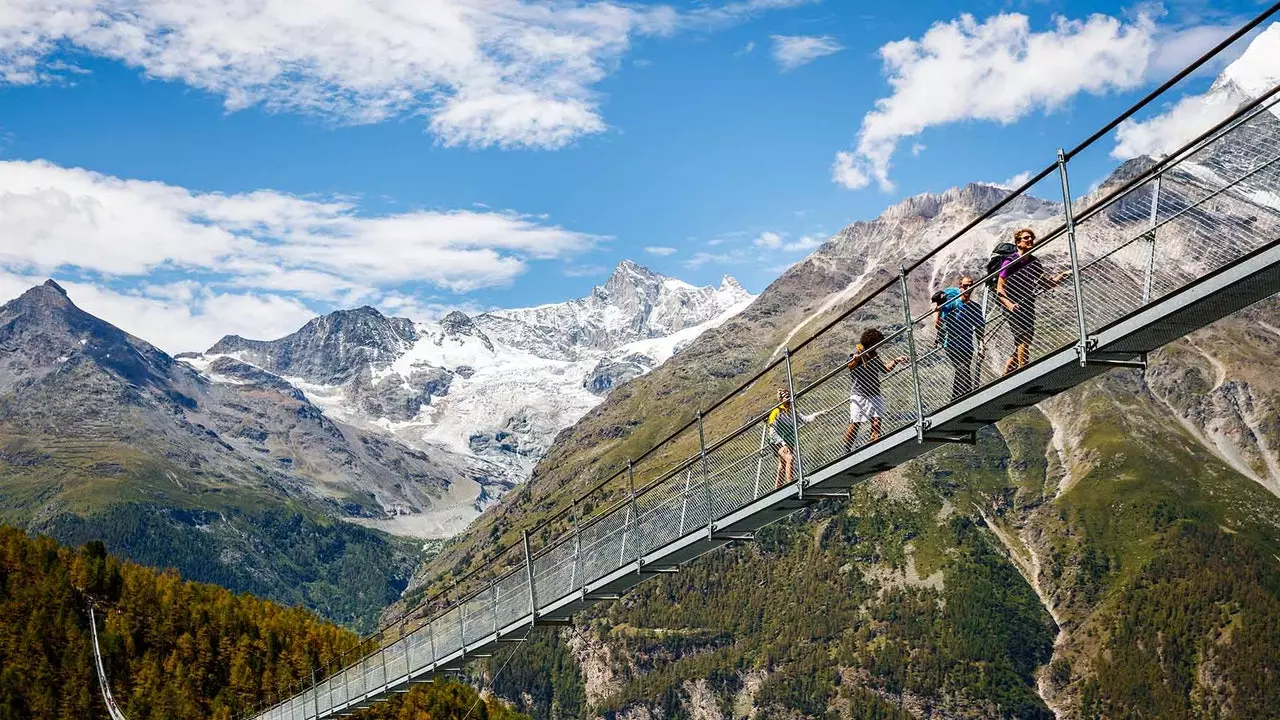 Jembatan gantung terpanjang di dunia bukan lagi Jepang, sekarang Swiss