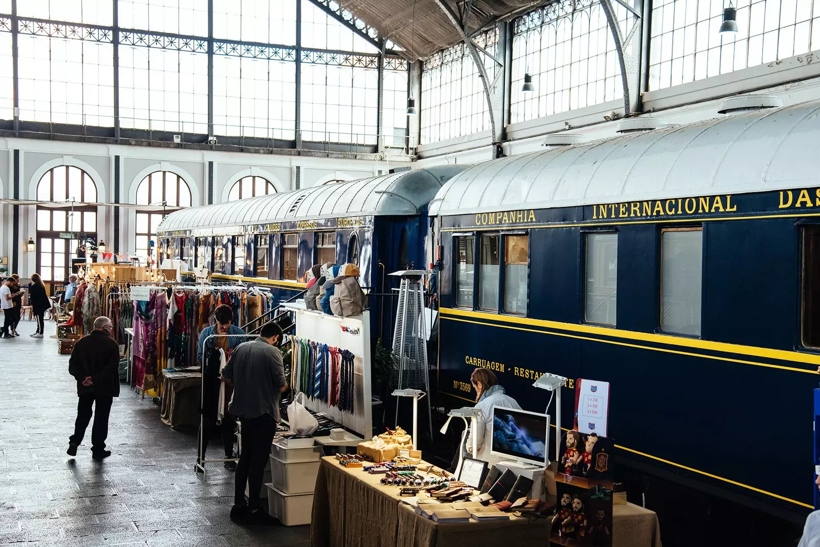 Marché de l'automobile à Madrid