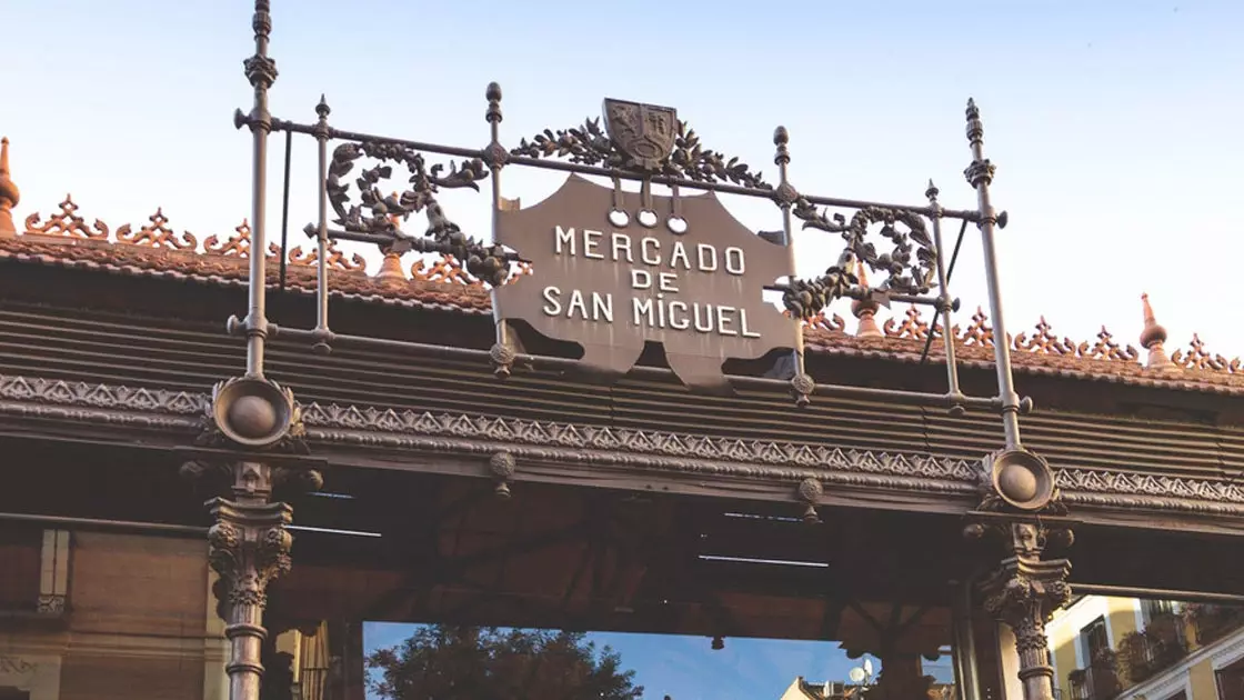 El Mercat de Sant Miquel torna a obrir les portes