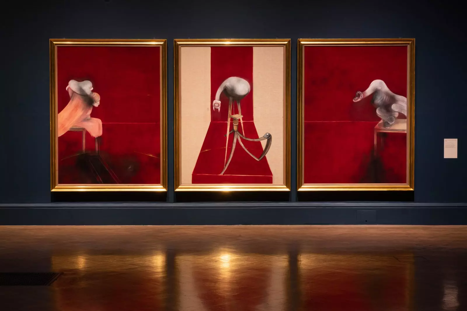 Francis Bacon Versioni i dytë i Triptych 1944 1988. ‘Francis Bacon Man and Beast Royal Academy of Arts London.