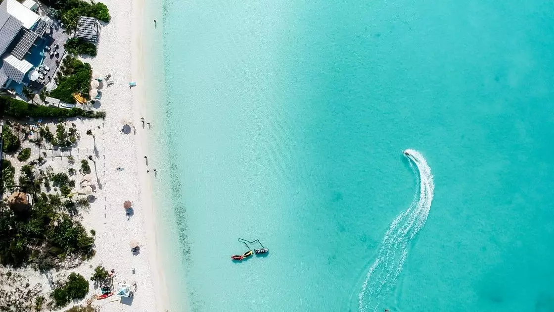 Turks ve Caicos Adaları Rehberi ile... Donna Gardiner