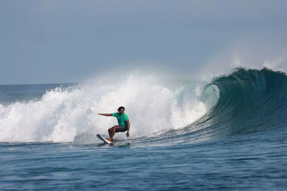 Surfer Ryan Thoyyib.