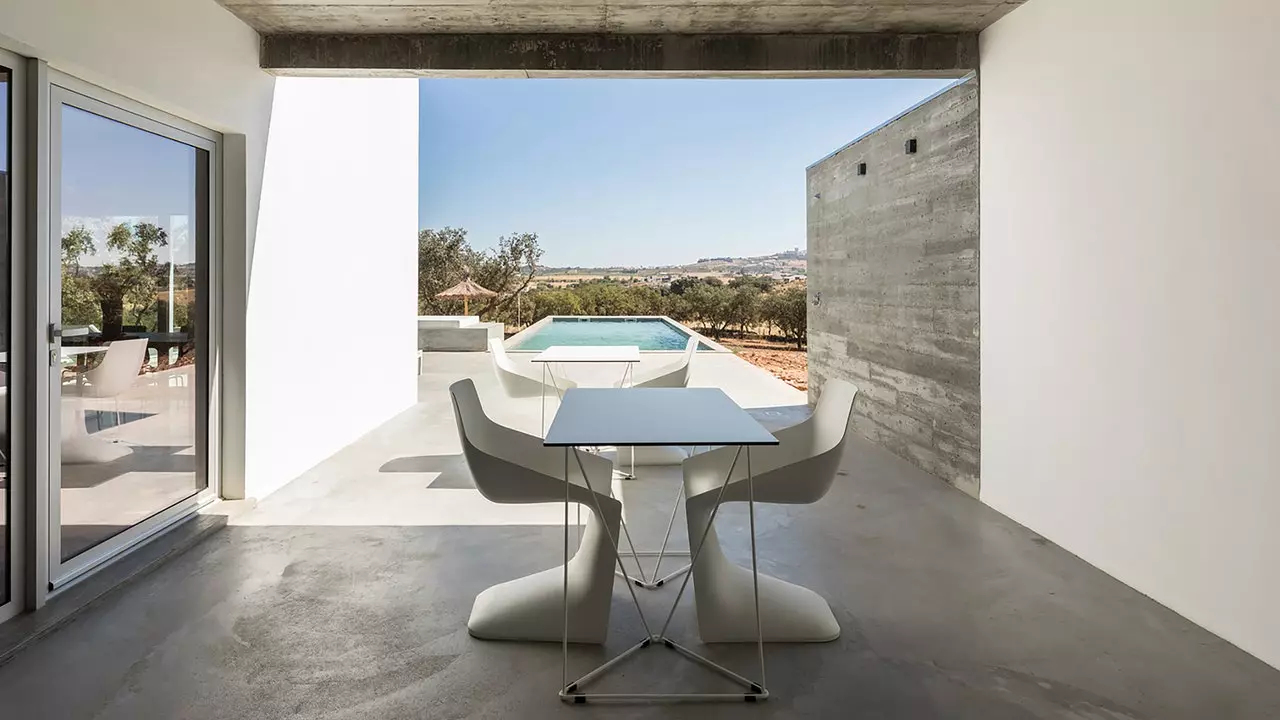 Mir hunn e Plang: Casa Azimute, Alentejo-Stil Design