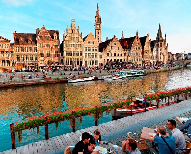 Ghent to the rich idyllic terrace