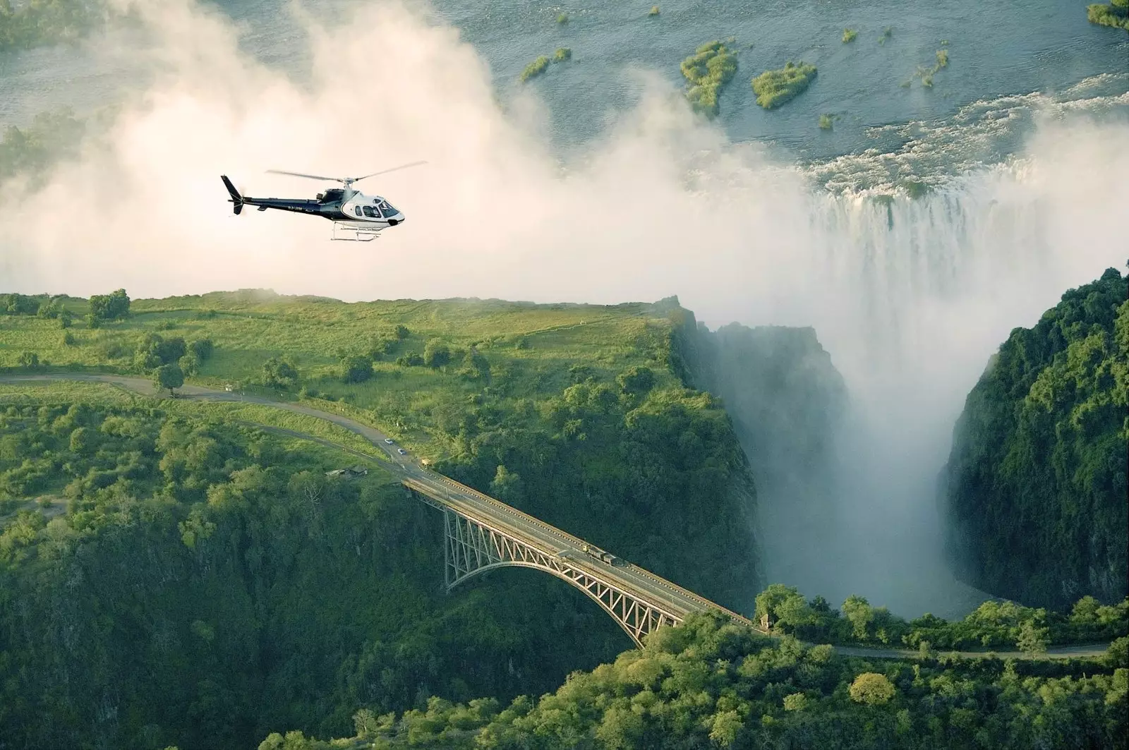 Zimbabwe helikopterilla ennennäkemätön kokemus