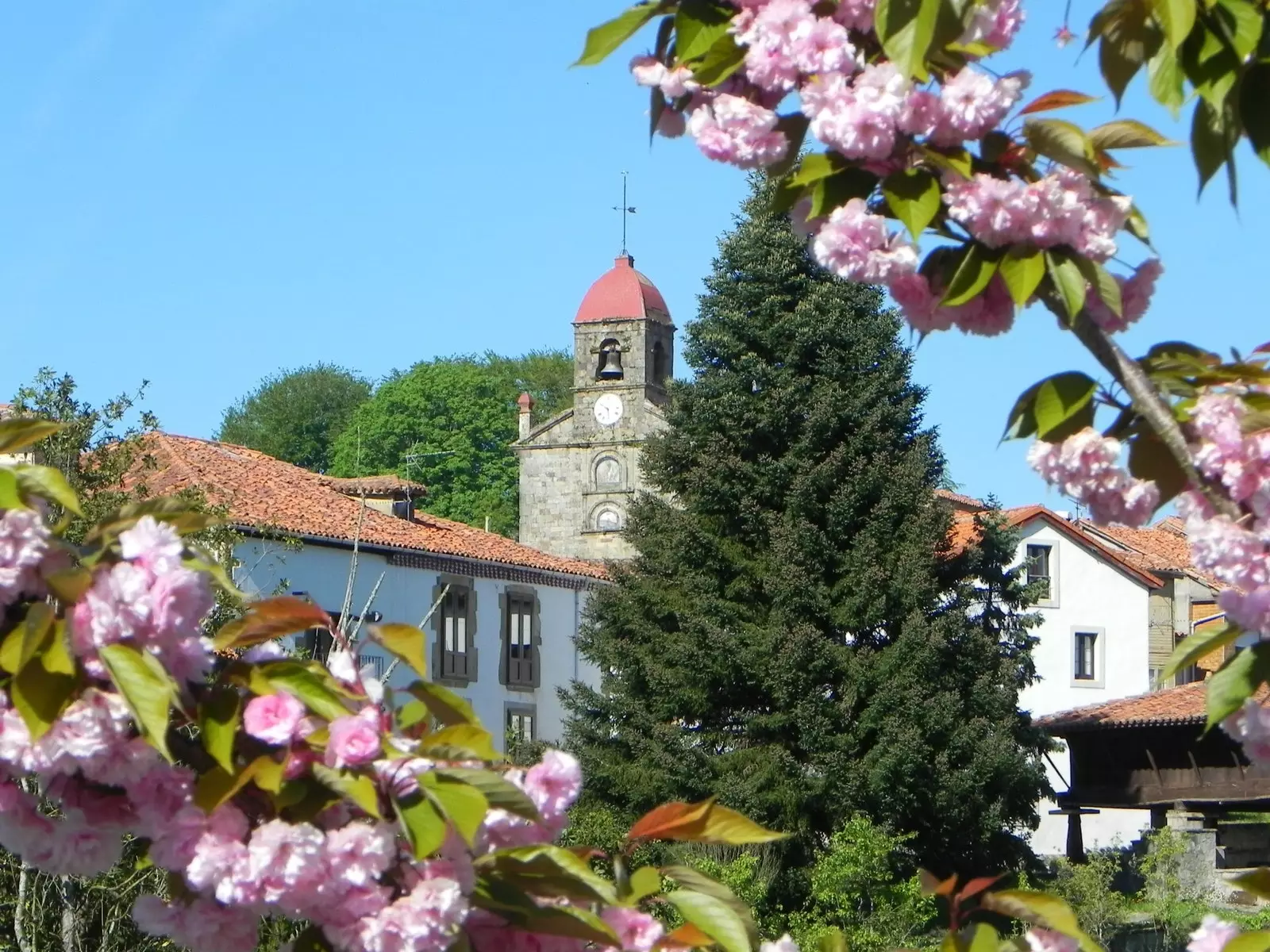 Orașul Torazu din Cabranes Asturias.