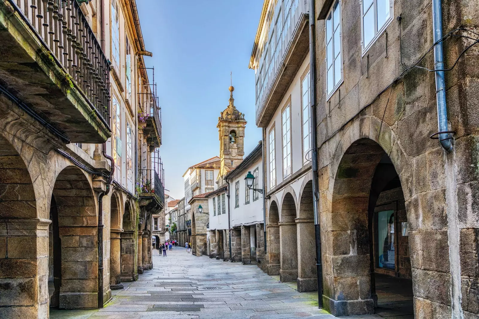 En hundreårsjubileumsrute gjennom Santiago de Compostela.