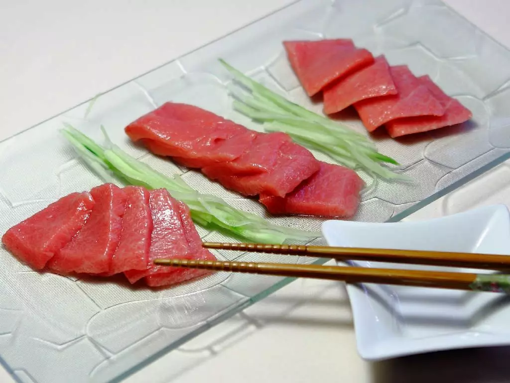 Természetes sertéskaraj sashimi az El Molí dels Avis-től